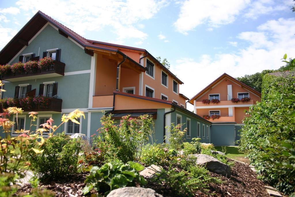 Hotel Altneudoerflerhof Bad Radkersburg Exterior photo